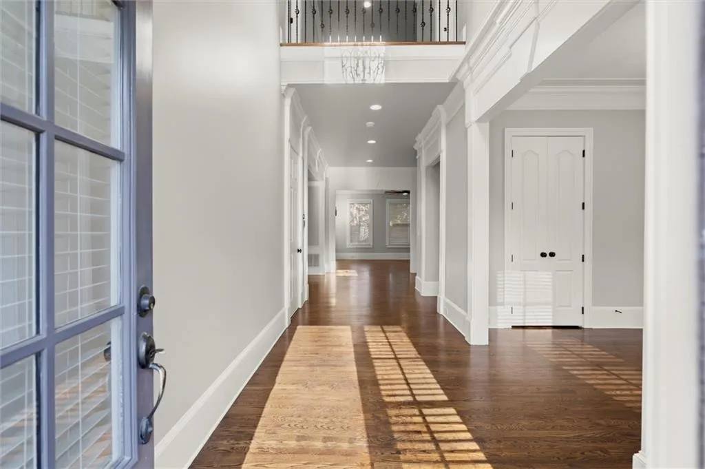 6272 Mount Vernon Oaks Drive, Sandy Springs, Georgia 30328, 4 Bedrooms Bedrooms, ,3 BathroomsBathrooms,Residential,For Sale,6272 Mount Vernon Oaks Drive,7697109