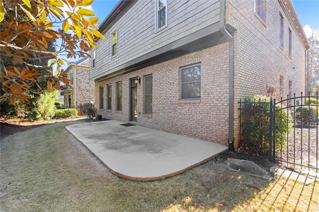 6272 Mount Vernon Oaks Drive, Sandy Springs, Georgia 30328, 4 Bedrooms Bedrooms, ,3 BathroomsBathrooms,Residential,For Sale,6272 Mount Vernon Oaks Drive,7697109