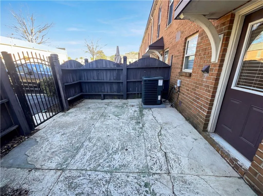 165 N River Drive Unit G, Atlanta, Georgia 30350, 2 Bedrooms Bedrooms, ,2 BathroomsBathrooms,Residential,For Sale,165 N River Drive Unit G,7728685