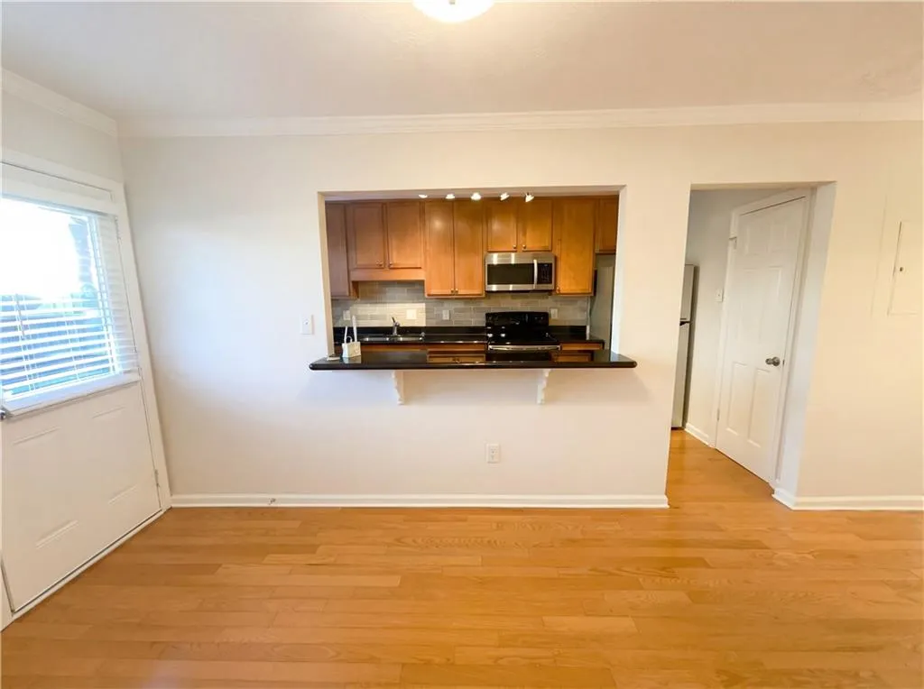 165 N River Drive Unit G, Atlanta, Georgia 30350, 2 Bedrooms Bedrooms, ,2 BathroomsBathrooms,Residential,For Sale,165 N River Drive Unit G,7728685