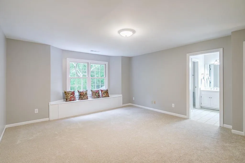 8265 Habersham Waters Road, Sandy Springs, Georgia 30350, 5 Bedrooms Bedrooms, ,4 BathroomsBathrooms,Residential,Sold,8265 Habersham Waters Road,6591935