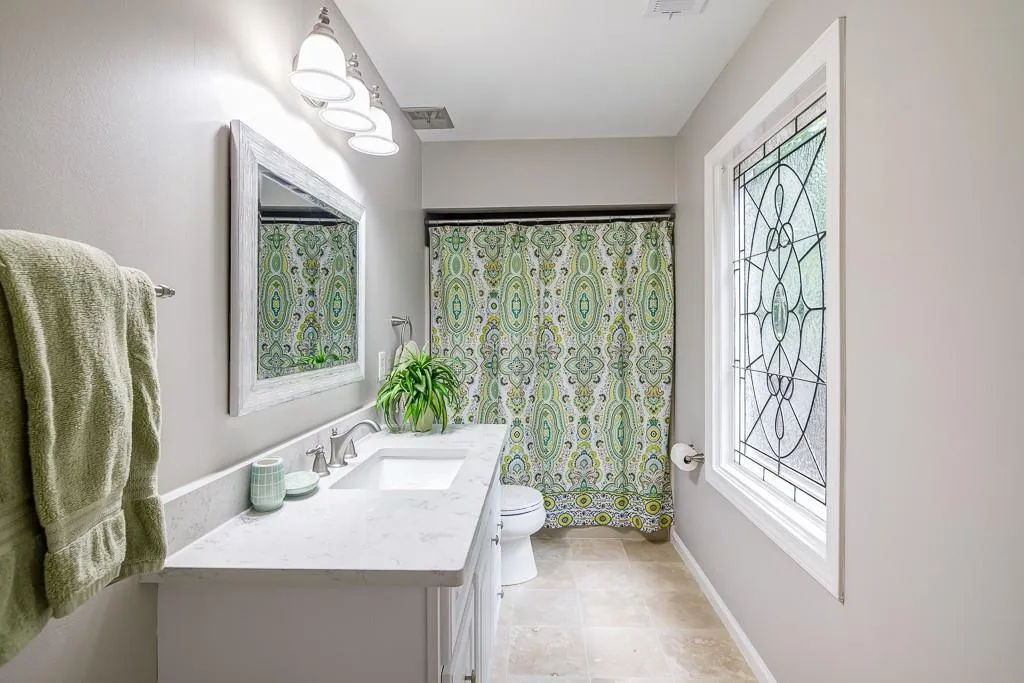 8265 Habersham Waters Road, Sandy Springs, Georgia 30350, 5 Bedrooms Bedrooms, ,4 BathroomsBathrooms,Residential,Sold,8265 Habersham Waters Road,6591935