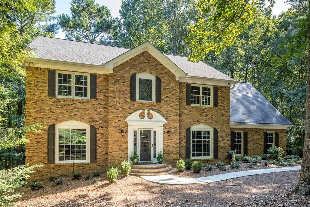 8265 Habersham Waters Road, Sandy Springs, Georgia 30350, 5 Bedrooms Bedrooms, ,4 BathroomsBathrooms,Residential,Sold,8265 Habersham Waters Road,6591935