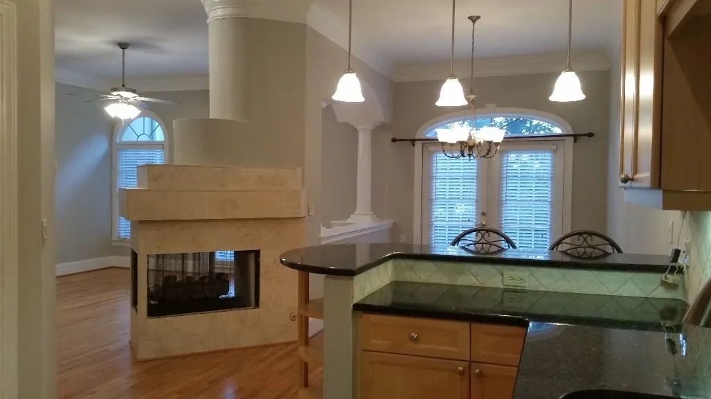 331 Carpenter Drive Unit 4, Sandy Springs, Georgia 30328, 2 Bedrooms Bedrooms, ,2 BathroomsBathrooms,Residential,Sold,331 Carpenter Drive Unit 4,5591107