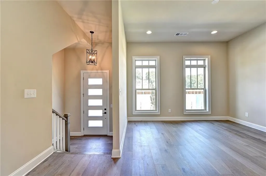 4331 Parkside Place, Atlanta, Georgia 30342, 3 Bedrooms Bedrooms, ,3 BathroomsBathrooms,Residential,Sold,4331 Parkside Place,6114544