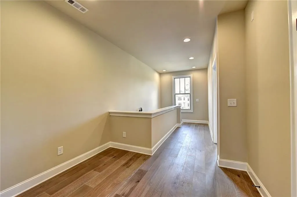 4331 Parkside Place, Atlanta, Georgia 30342, 3 Bedrooms Bedrooms, ,3 BathroomsBathrooms,Residential,Sold,4331 Parkside Place,6114544