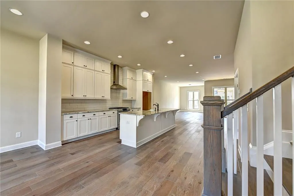 4331 Parkside Place, Atlanta, Georgia 30342, 3 Bedrooms Bedrooms, ,3 BathroomsBathrooms,Residential,Sold,4331 Parkside Place,6114544