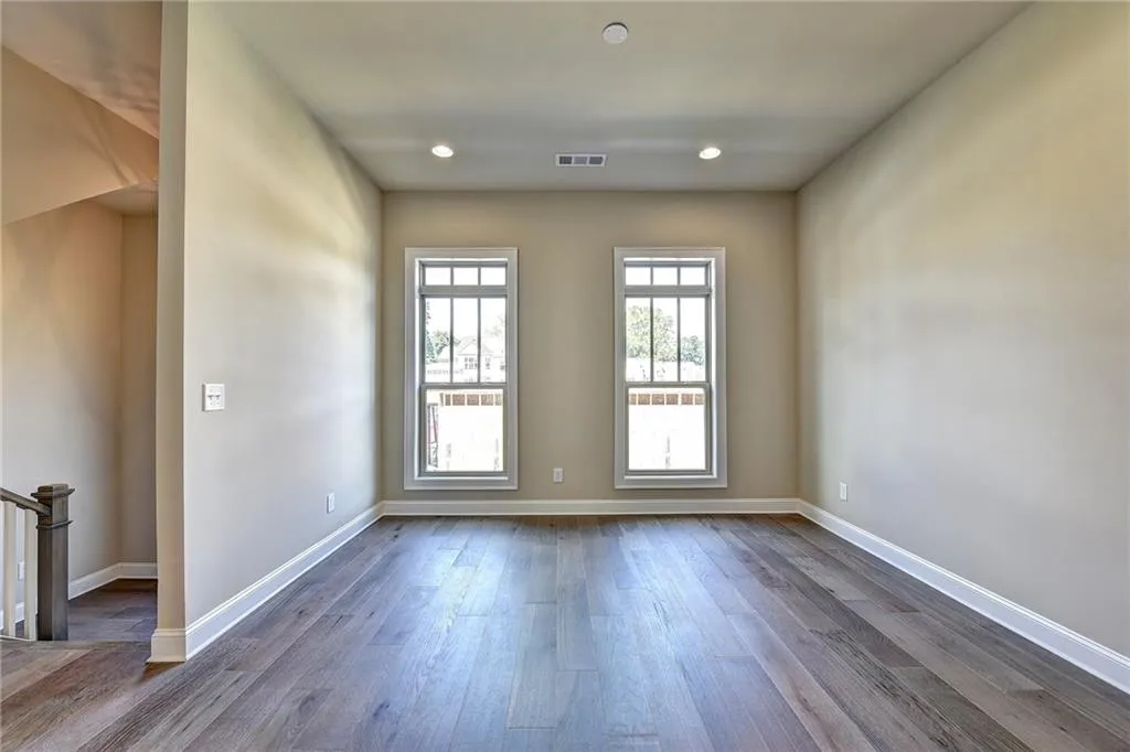 4331 Parkside Place, Atlanta, Georgia 30342, 3 Bedrooms Bedrooms, ,3 BathroomsBathrooms,Residential,Sold,4331 Parkside Place,6114544