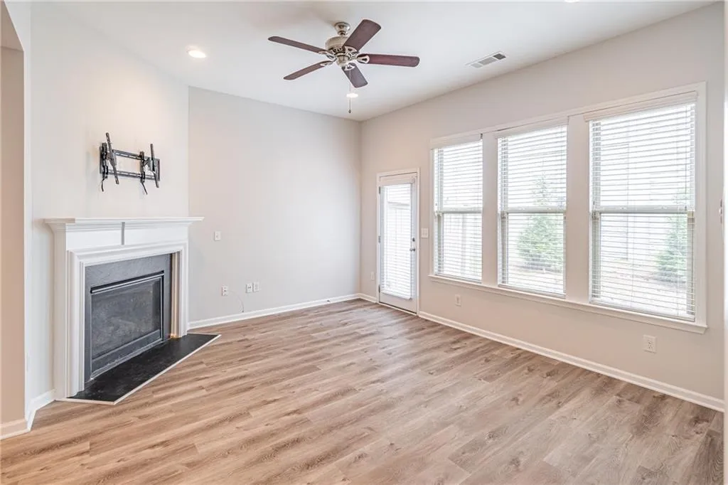 822 Northam Lane, Atlanta, Georgia 30342, 4 Bedrooms Bedrooms, ,3 BathroomsBathrooms,Residential,For Sale,822 Northam Lane,7512768