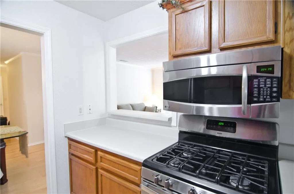 103 Gettysburg Place, Sandy Springs, Georgia 30350, 2 Bedrooms Bedrooms, ,1 BathroomBathrooms,Residential,Sold,103 Gettysburg Place,6030426
