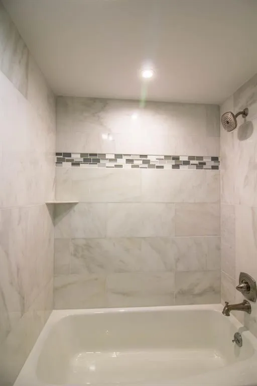 135 N Mill Road, Sandy Springs, Georgia 30328, 4 Bedrooms Bedrooms, ,3 BathroomsBathrooms,Residential,Sold,135 N Mill Road,5757501