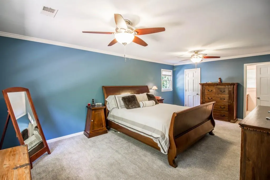 135 N Mill Road, Sandy Springs, Georgia 30328, 4 Bedrooms Bedrooms, ,3 BathroomsBathrooms,Residential,Sold,135 N Mill Road,5757501