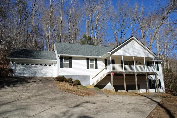 197 Holly Lane, Dahlonega, Georgia 30533