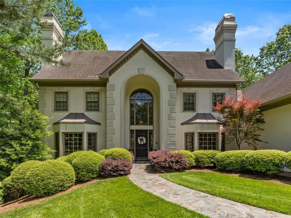 2 Powers Chase Circle, Atlanta, Georgia 30327, 6 Bedrooms Bedrooms, ,5 BathroomsBathrooms,Residential,Sold,2 Powers Chase Circle,6725820