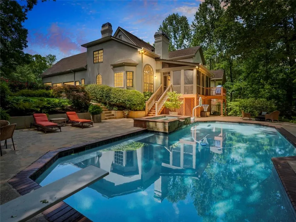 2 Powers Chase Circle, Atlanta, Georgia 30327, 6 Bedrooms Bedrooms, ,5 BathroomsBathrooms,Residential,Sold,2 Powers Chase Circle,6725820