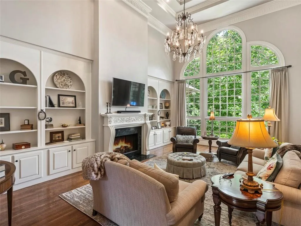 2 Powers Chase Circle, Atlanta, Georgia 30327, 6 Bedrooms Bedrooms, ,5 BathroomsBathrooms,Residential,Sold,2 Powers Chase Circle,6725820