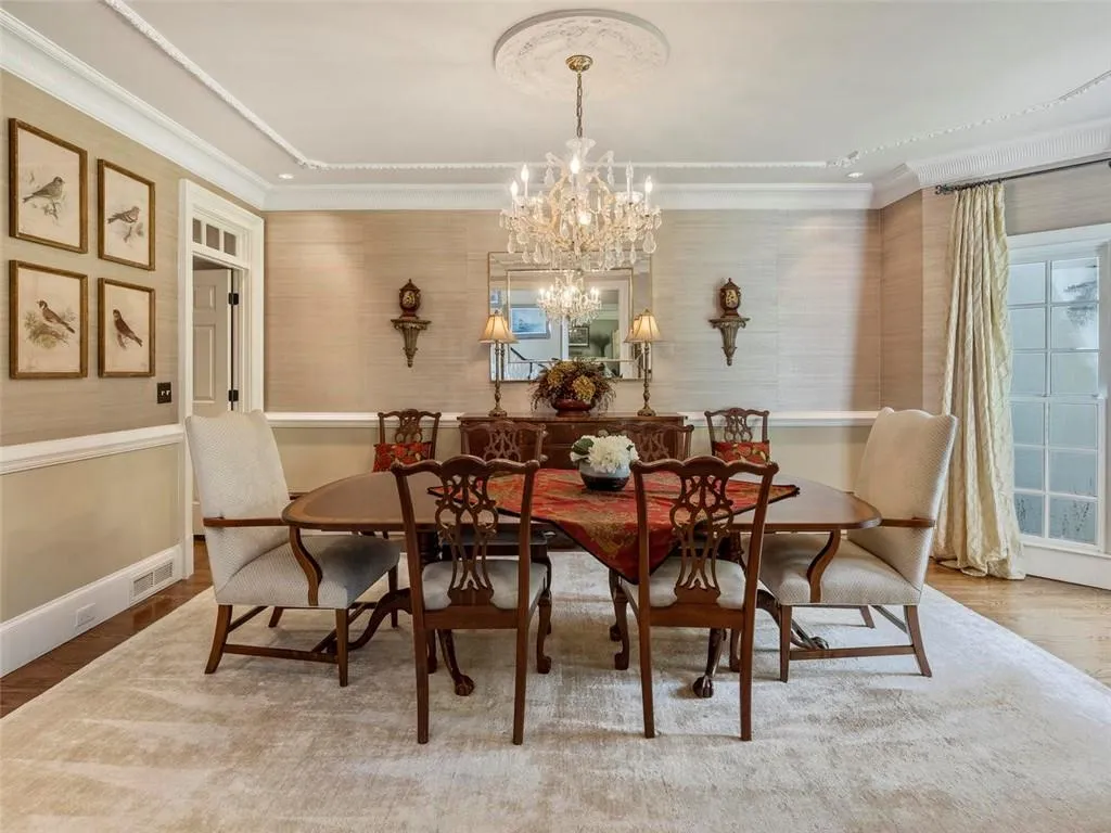 2 Powers Chase Circle, Atlanta, Georgia 30327, 6 Bedrooms Bedrooms, ,5 BathroomsBathrooms,Residential,Sold,2 Powers Chase Circle,6725820