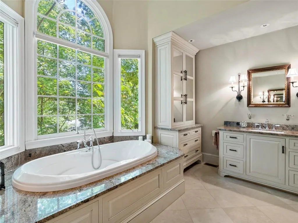 2 Powers Chase Circle, Atlanta, Georgia 30327, 6 Bedrooms Bedrooms, ,5 BathroomsBathrooms,Residential,Sold,2 Powers Chase Circle,6725820