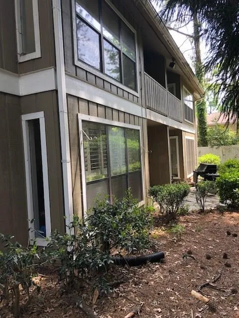 5135 Roswell Road Unit 02, Atlanta, Georgia 30342, 2 Bedrooms Bedrooms, ,2 BathroomsBathrooms,Residential,Sold,5135 Roswell Road Unit 02,6001094