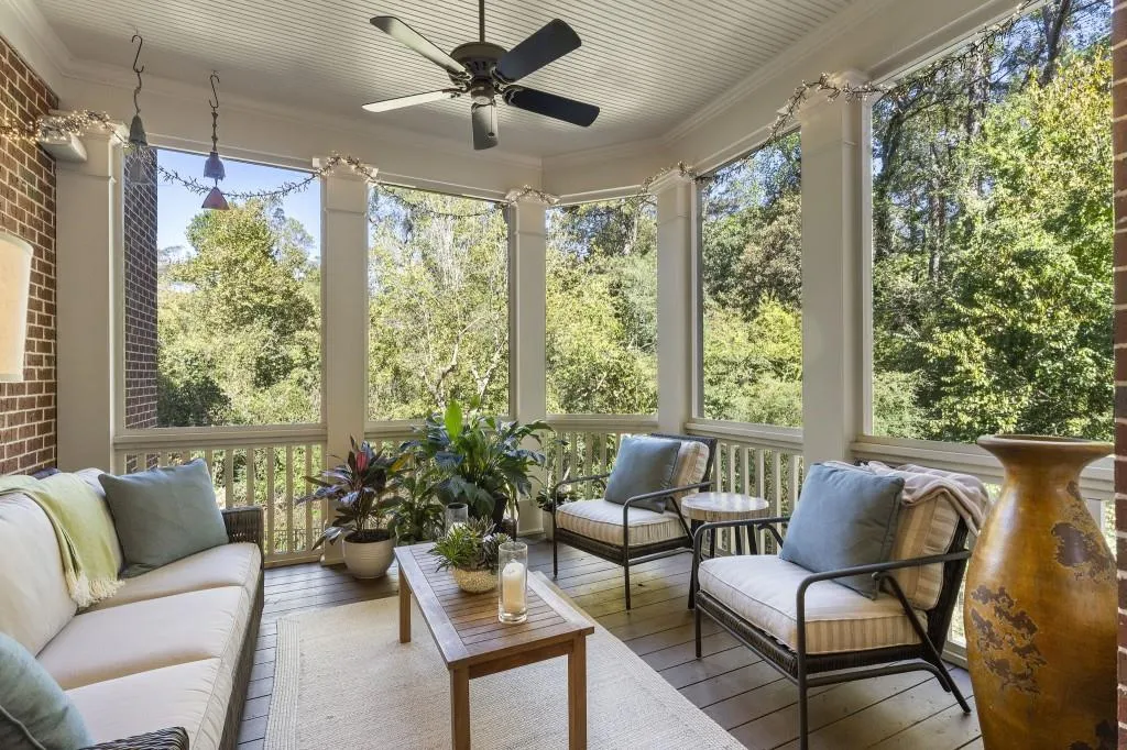 390 Ivy Knoll Ne, Atlanta, Georgia 30342, 6 Bedrooms Bedrooms, ,4 BathroomsBathrooms,Residential,For Sale,390 Ivy Knoll Ne,7670815 390 Ivy Knoll Ne, Atlanta, Georgia 30342, 6 Bedrooms Bedrooms, ,4 BathroomsBathrooms,Residential,For Sale,390 Ivy Knoll Ne,7670815