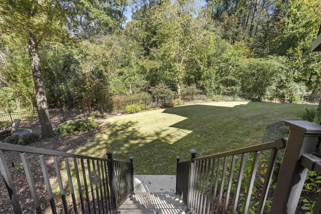 390 Ivy Knoll Ne, Atlanta, Georgia 30342, 6 Bedrooms Bedrooms, ,4 BathroomsBathrooms,Residential,For Sale,390 Ivy Knoll Ne,7670815 390 Ivy Knoll Ne, Atlanta, Georgia 30342, 6 Bedrooms Bedrooms, ,4 BathroomsBathrooms,Residential,For Sale,390 Ivy Knoll Ne,7670815