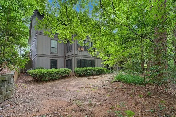 319 Smokerise Circle Se, Marietta, Georgia 30067