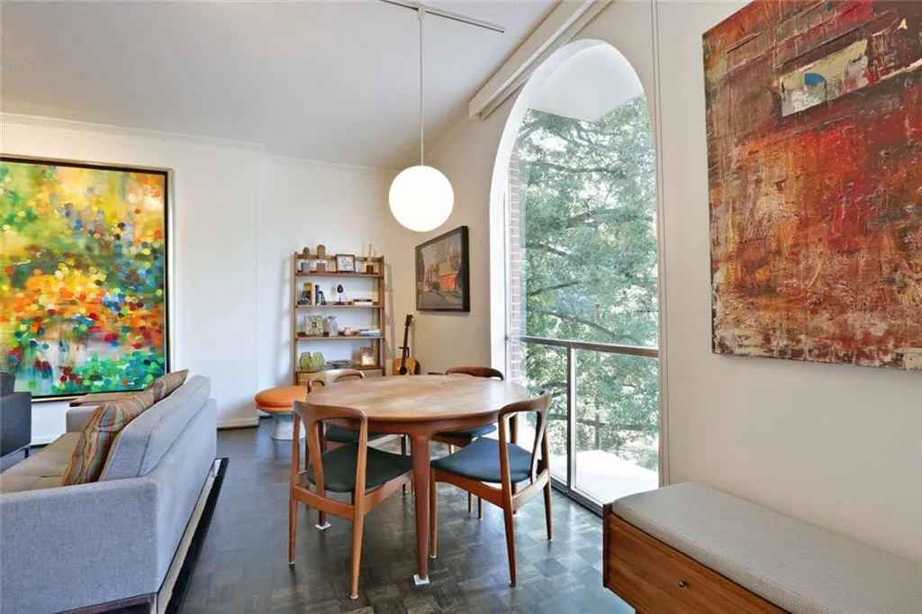 130 26th Street Nw Unit 301, Atlanta, Georgia 30309, 2 Bedrooms Bedrooms, ,1 BathroomBathrooms,Residential,Sold,130 26th Street Nw Unit 301,5883776