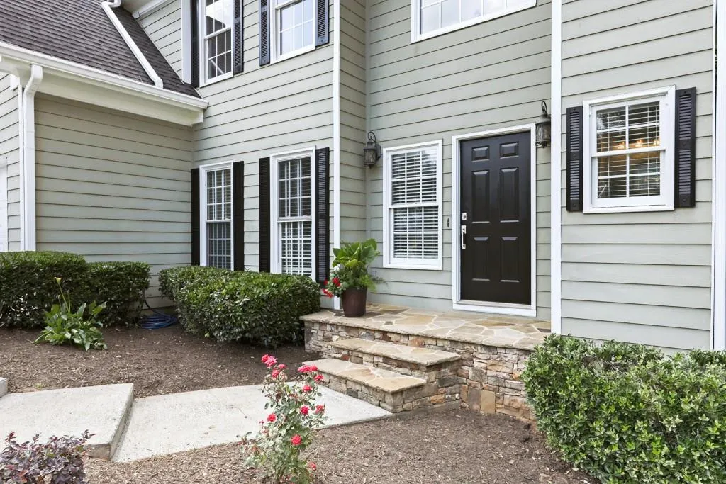 545 Fountain Oaks Way, Atlanta, Georgia 30342, 4 Bedrooms Bedrooms, ,3 BathroomsBathrooms,Residential,Sold,545 Fountain Oaks Way,6911238