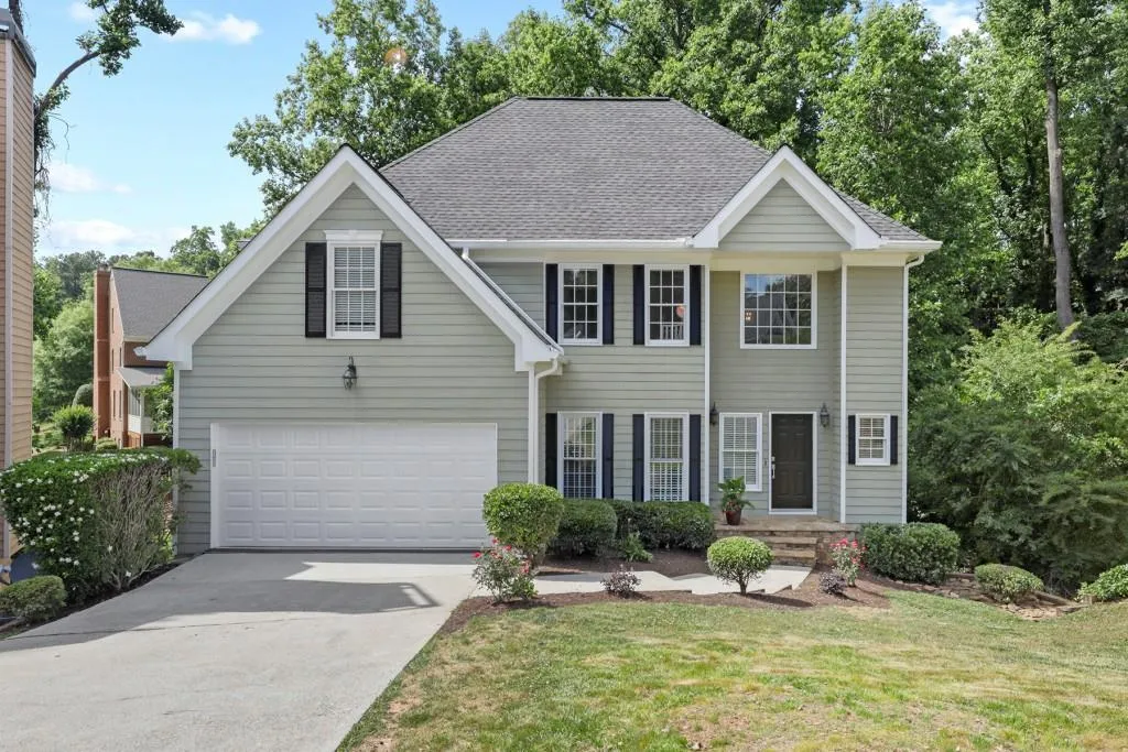 545 Fountain Oaks Way, Atlanta, Georgia 30342, 4 Bedrooms Bedrooms, ,3 BathroomsBathrooms,Residential,Sold,545 Fountain Oaks Way,6911238