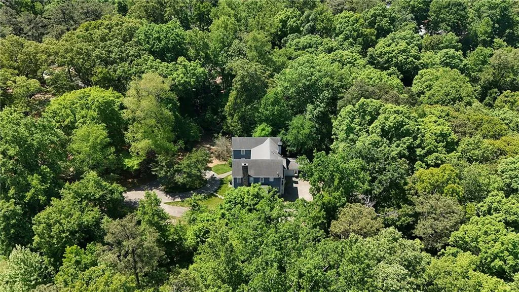 5280 Riverview Road, Atlanta, Georgia 30327, 5 Bedrooms Bedrooms, ,3 BathroomsBathrooms,Land,For Sale,5280 Riverview Road,7758673