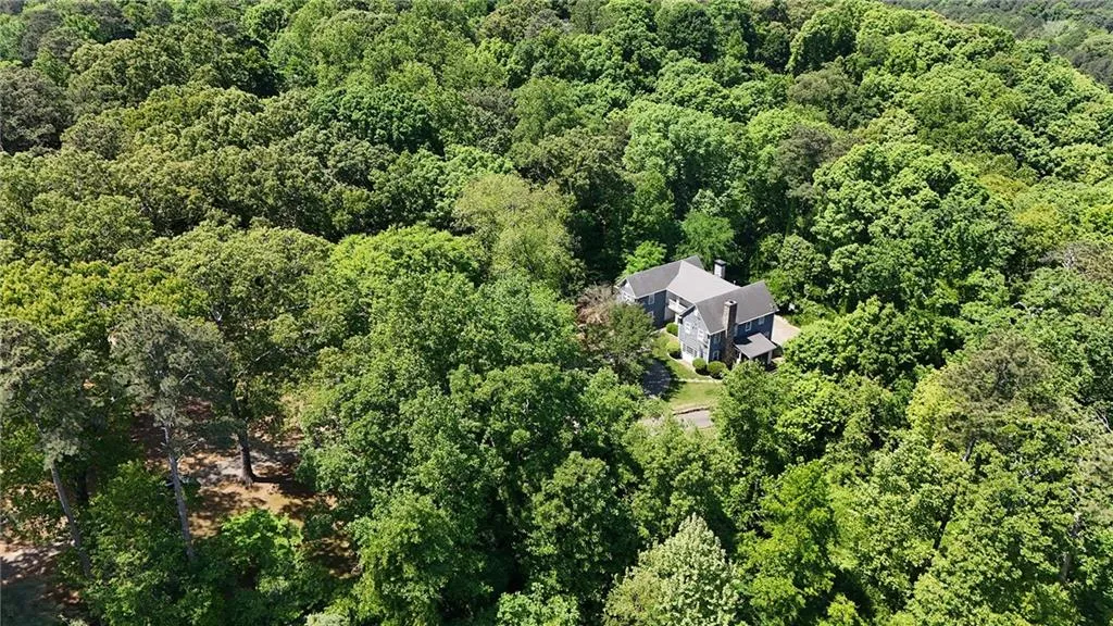 5280 Riverview Road, Atlanta, Georgia 30327, 5 Bedrooms Bedrooms, ,3 BathroomsBathrooms,Land,For Sale,5280 Riverview Road,7758673