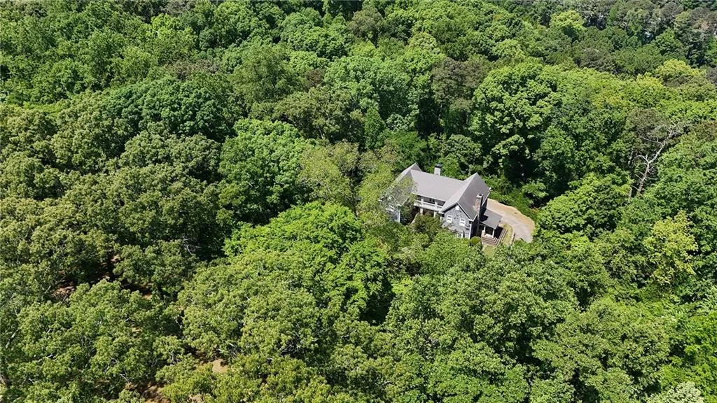 5280 Riverview Road, Atlanta, Georgia 30327, 5 Bedrooms Bedrooms, ,3 BathroomsBathrooms,Land,For Sale,5280 Riverview Road,7758673