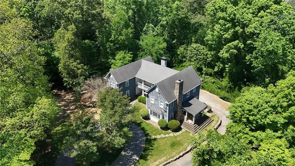 5280 Riverview Road, Atlanta, Georgia 30327, 5 Bedrooms Bedrooms, ,3 BathroomsBathrooms,Land,For Sale,5280 Riverview Road,7758673