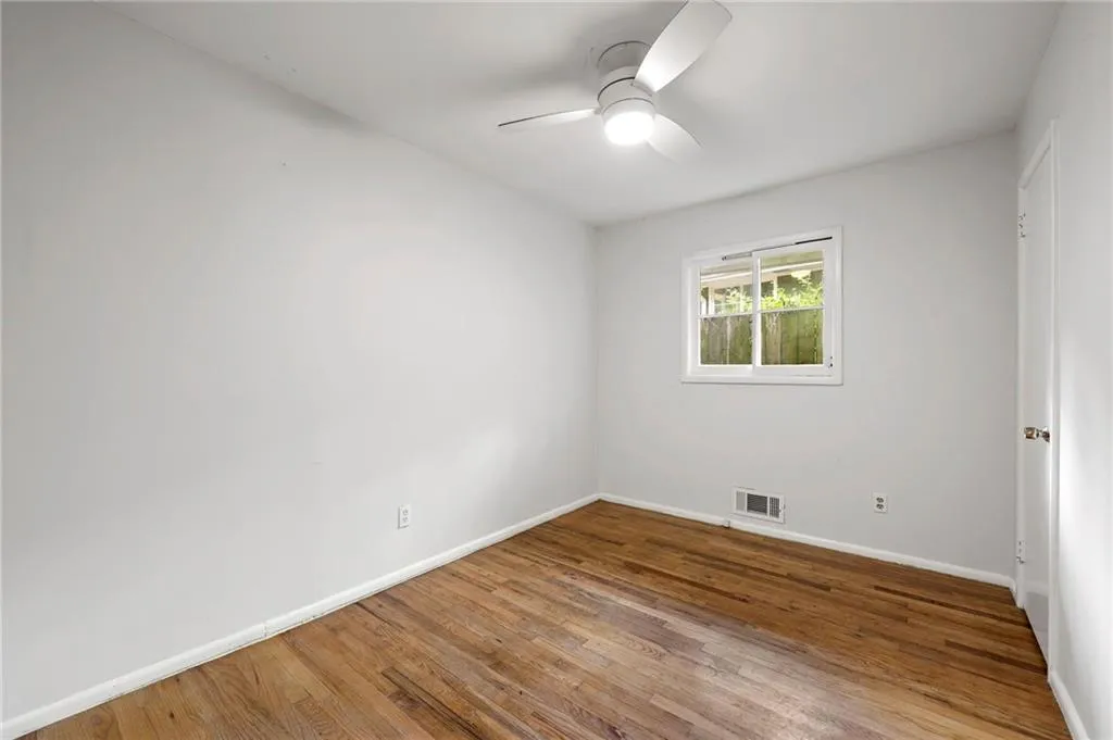1146 Palafox Dr, Atlanta, Georgia 30324, 3 Bedrooms Bedrooms, ,1 BathroomBathrooms,Residential,For Sale,1146 Palafox Dr,7635339