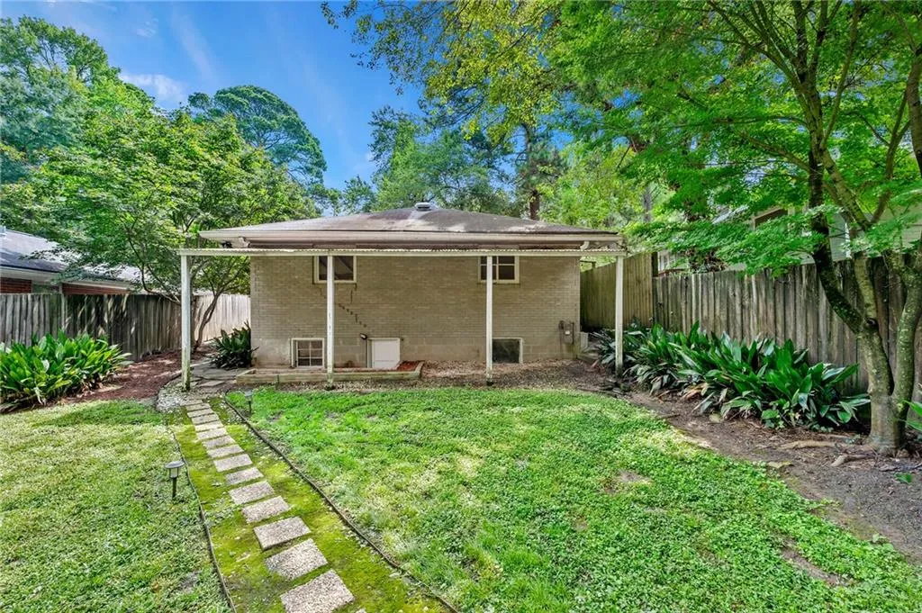 1146 Palafox Dr, Atlanta, Georgia 30324, 3 Bedrooms Bedrooms, ,1 BathroomBathrooms,Residential,For Sale,1146 Palafox Dr,7635339