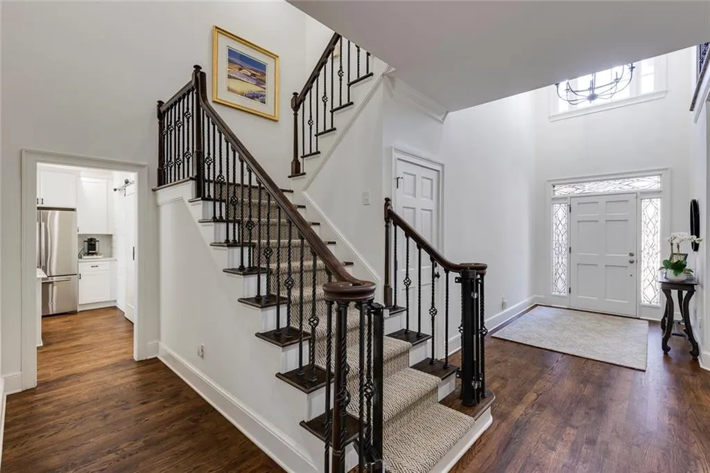 135 Belmont Trace, Atlanta, Georgia 30328, 4 Bedrooms Bedrooms, ,4 BathroomsBathrooms,Residential,Sold,135 Belmont Trace,7538548