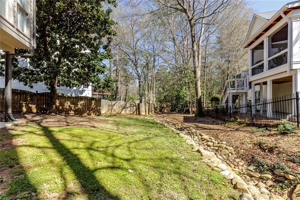 135 Belmont Trace, Atlanta, Georgia 30328, 4 Bedrooms Bedrooms, ,4 BathroomsBathrooms,Residential,Sold,135 Belmont Trace,7538548