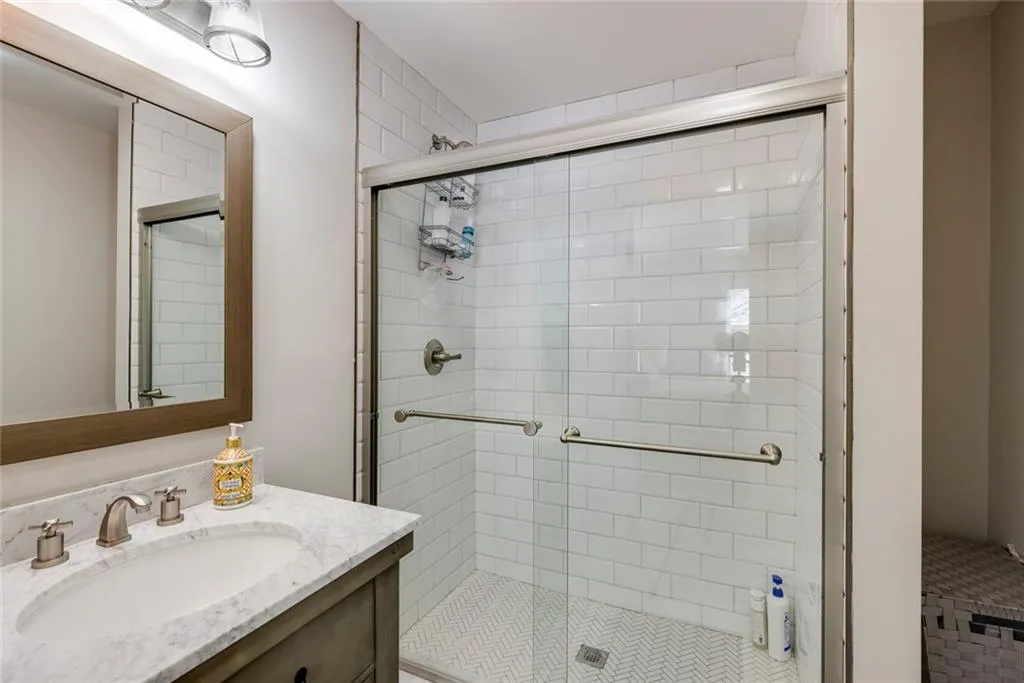 135 Belmont Trace, Atlanta, Georgia 30328, 4 Bedrooms Bedrooms, ,4 BathroomsBathrooms,Residential,Sold,135 Belmont Trace,7538548