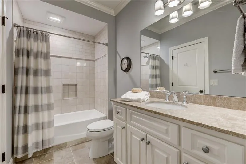 960 Fenimore Circle, Sandy Springs, Georgia 30350, 5 Bedrooms Bedrooms, ,6 BathroomsBathrooms,Residential,Sold,960 Fenimore Circle,6723842