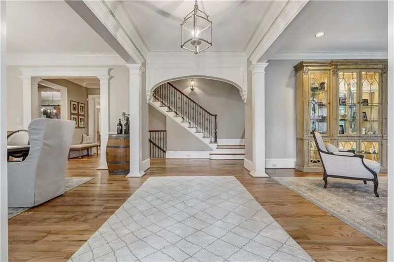 960 Fenimore Circle, Sandy Springs, Georgia 30350, 5 Bedrooms Bedrooms, ,6 BathroomsBathrooms,Residential,Sold,960 Fenimore Circle,6723842