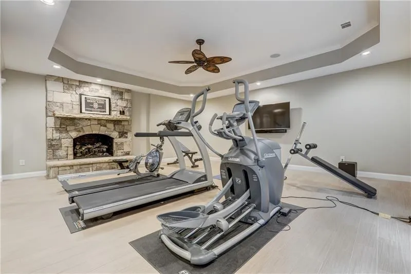 960 Fenimore Circle, Sandy Springs, Georgia 30350, 5 Bedrooms Bedrooms, ,6 BathroomsBathrooms,Residential,Sold,960 Fenimore Circle,6723842