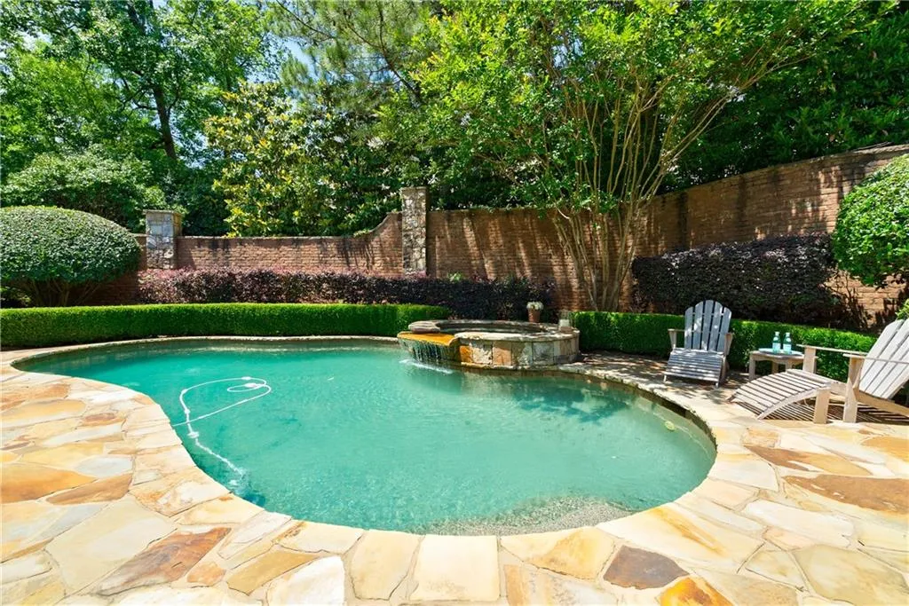 960 Fenimore Circle, Sandy Springs, Georgia 30350, 5 Bedrooms Bedrooms, ,6 BathroomsBathrooms,Residential,Sold,960 Fenimore Circle,6723842