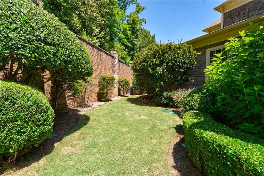 960 Fenimore Circle, Sandy Springs, Georgia 30350, 5 Bedrooms Bedrooms, ,6 BathroomsBathrooms,Residential,Sold,960 Fenimore Circle,6723842