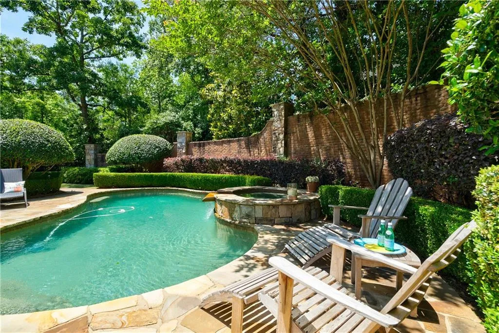 960 Fenimore Circle, Sandy Springs, Georgia 30350, 5 Bedrooms Bedrooms, ,6 BathroomsBathrooms,Residential,Sold,960 Fenimore Circle,6723842