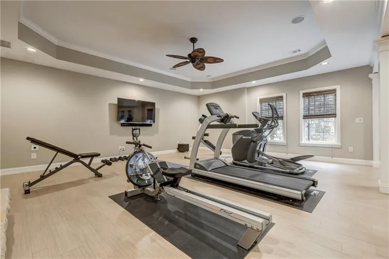 960 Fenimore Circle, Sandy Springs, Georgia 30350, 5 Bedrooms Bedrooms, ,6 BathroomsBathrooms,Residential,Sold,960 Fenimore Circle,6723842