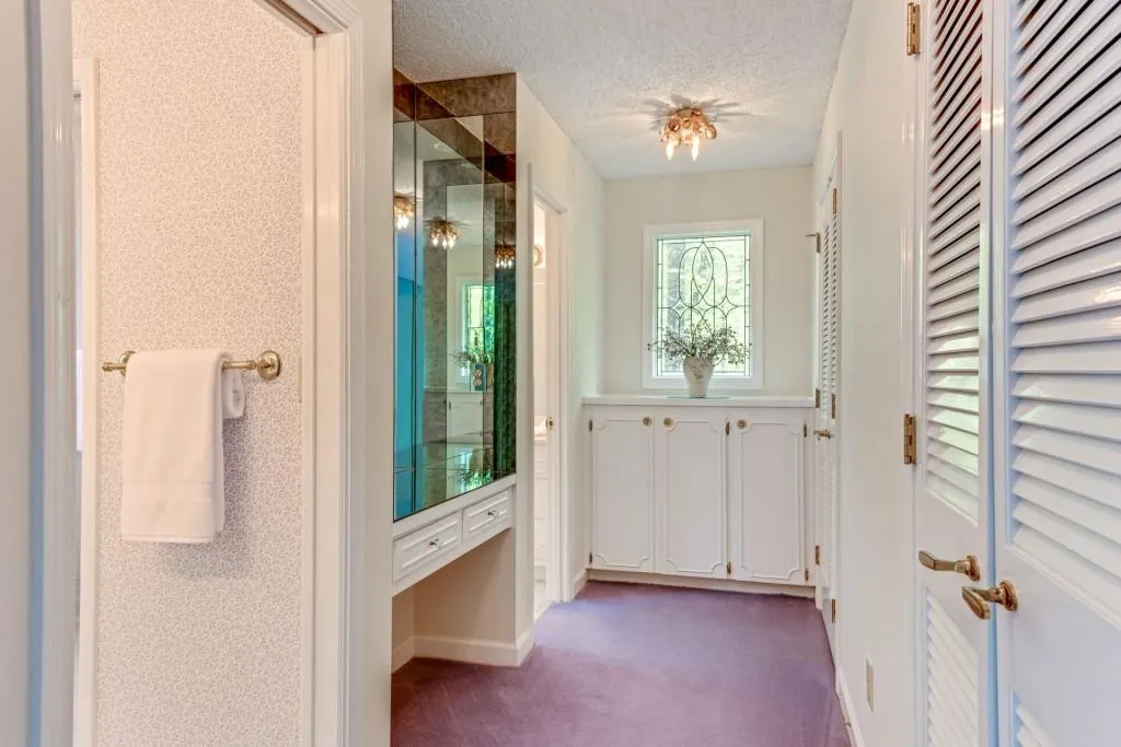 7865 Saddle Ridge Drive, Sandy Springs, Georgia 30350, 5 Bedrooms Bedrooms, ,3 BathroomsBathrooms,Residential,Sold,7865 Saddle Ridge Drive,6006543