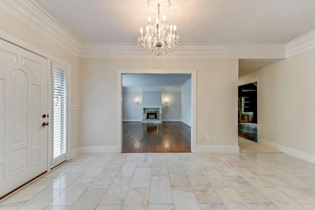 7865 Saddle Ridge Drive, Sandy Springs, Georgia 30350, 5 Bedrooms Bedrooms, ,3 BathroomsBathrooms,Residential,Sold,7865 Saddle Ridge Drive,6006543