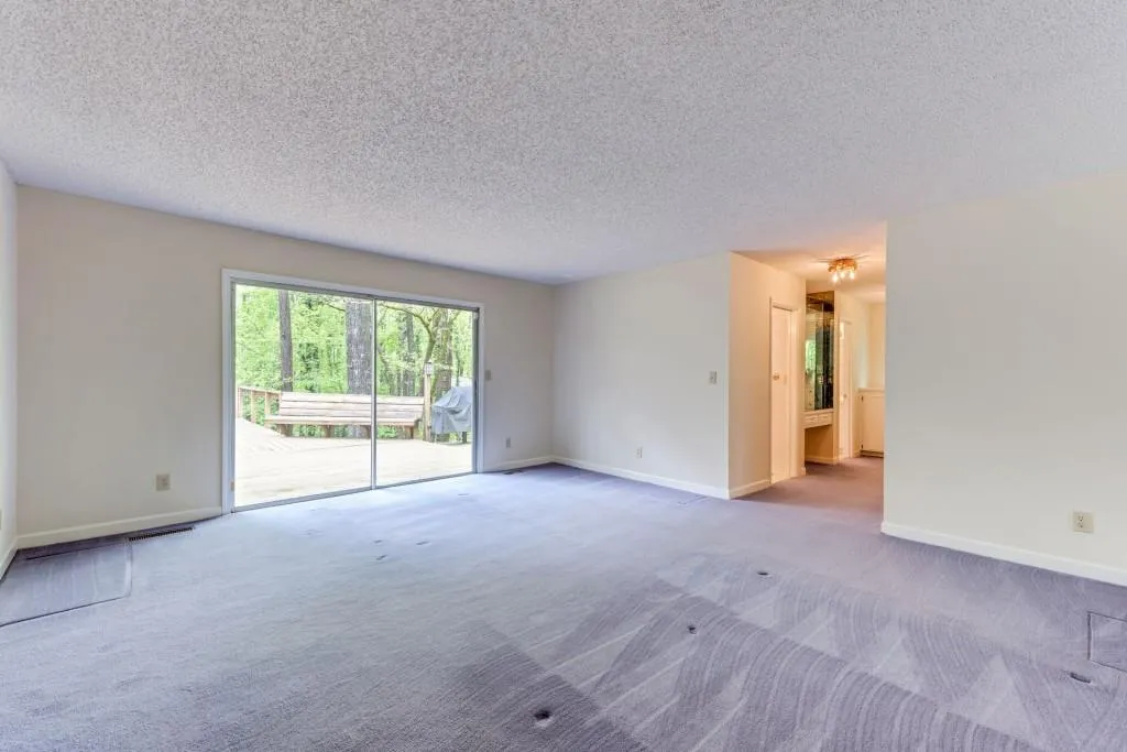 7865 Saddle Ridge Drive, Sandy Springs, Georgia 30350, 5 Bedrooms Bedrooms, ,3 BathroomsBathrooms,Residential,Sold,7865 Saddle Ridge Drive,6006543