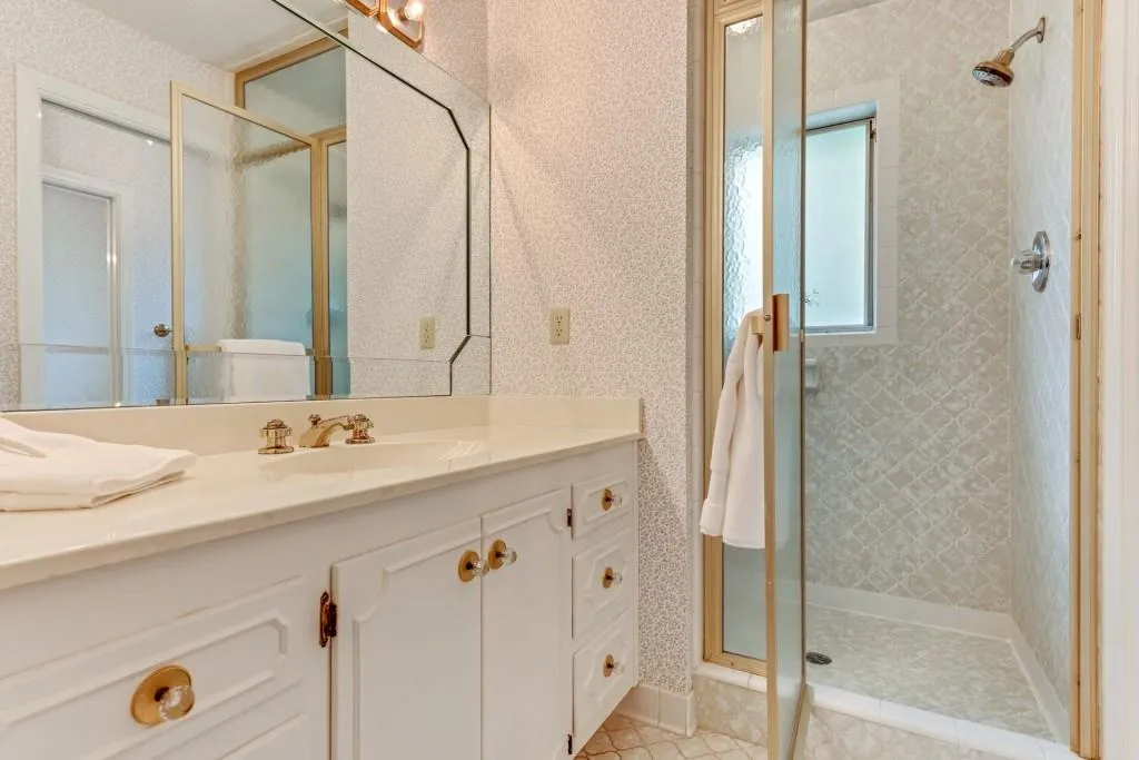 7865 Saddle Ridge Drive, Sandy Springs, Georgia 30350, 5 Bedrooms Bedrooms, ,3 BathroomsBathrooms,Residential,Sold,7865 Saddle Ridge Drive,6006543