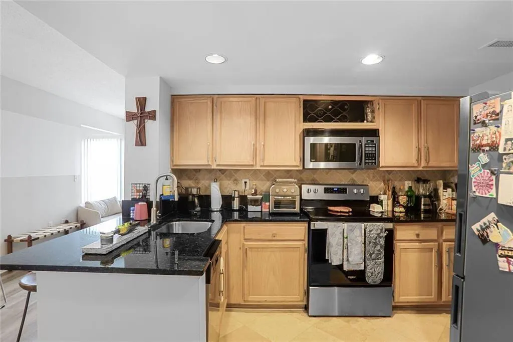 199 14th Street Northeast Street Ne Unit 2501, Atlanta, Georgia 30309, 1 Bedroom Bedrooms, ,1 BathroomBathrooms,Residential,For Sale,199 14th Street Northeast Street Ne Unit 2501,7605233